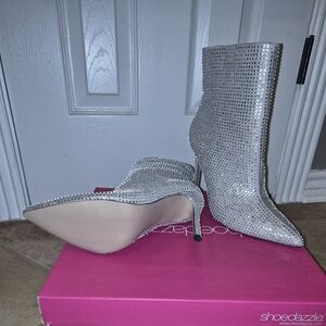 Shoe Dazzle Sparkling Silver Heeled Boots